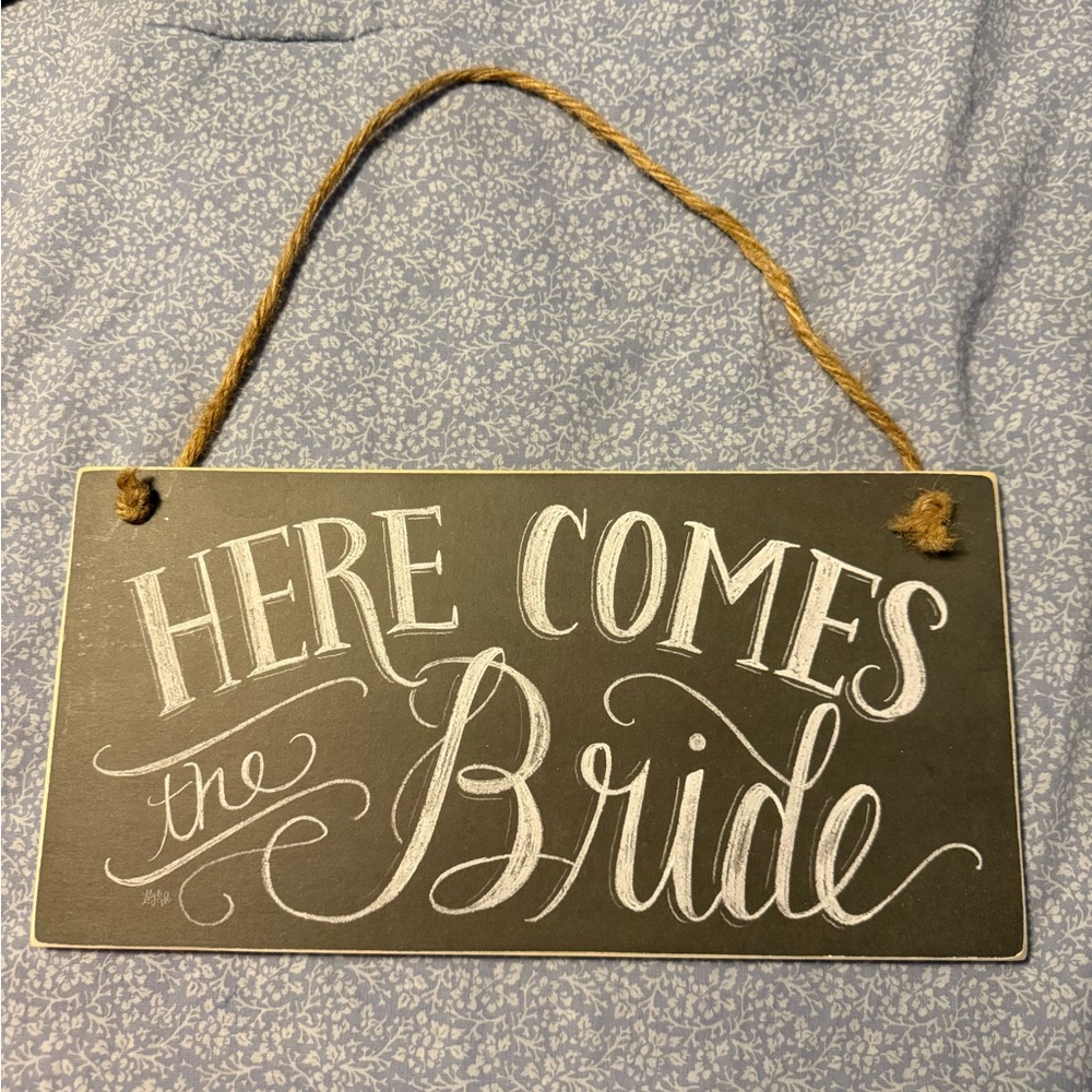 Oilily White Hanging Sign